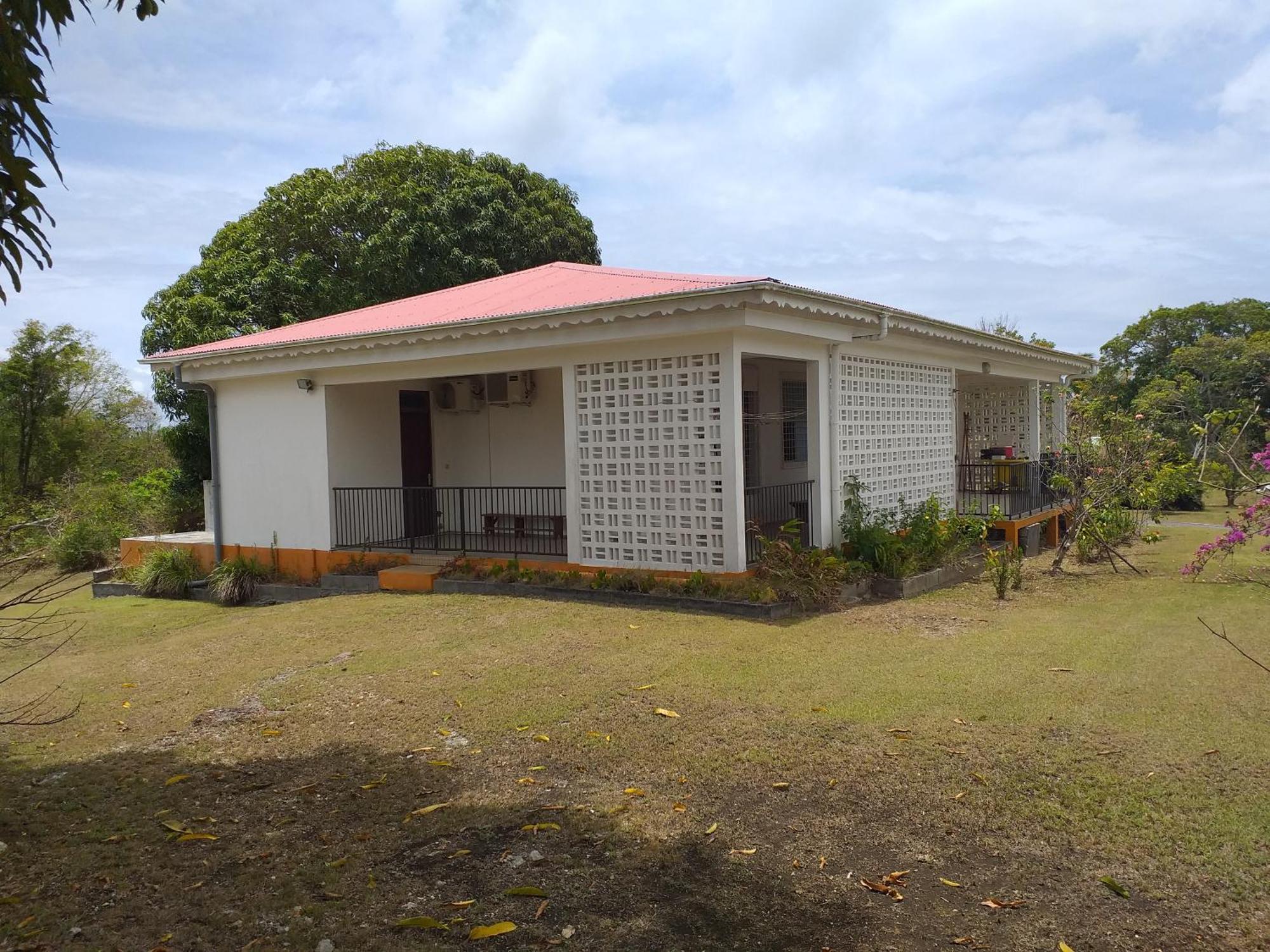 Kaz A Faup Villa Grand-Bourg  Luaran gambar